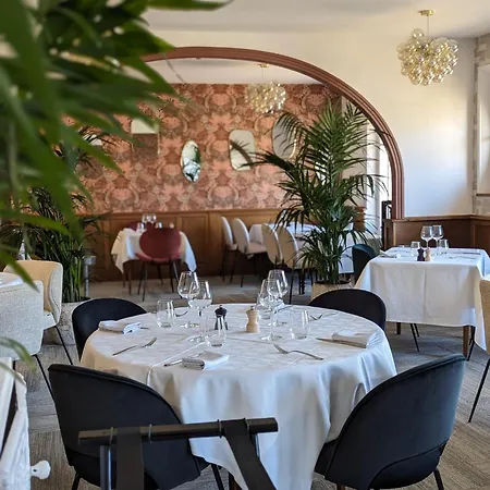 Hotel Du Saumon, Sur Avre Verneuil d'Avre et d'Iton