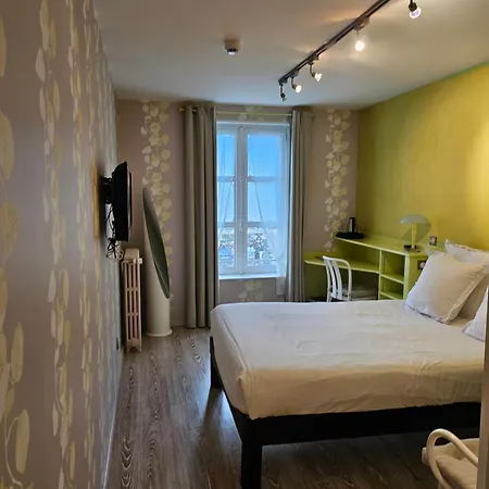 Du Saumon, Sur Avre 阿维河畔维内