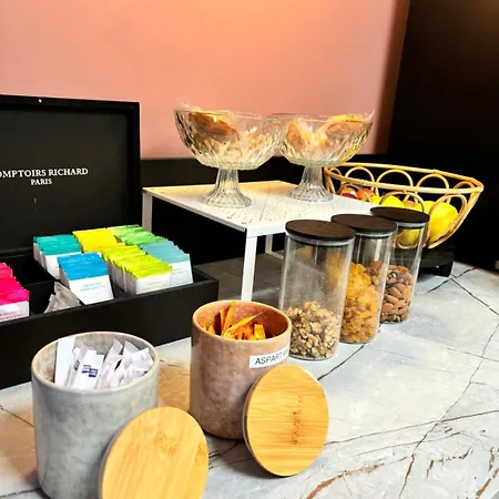 Du Saumon, Sur Avre 酒店 阿维河畔维内