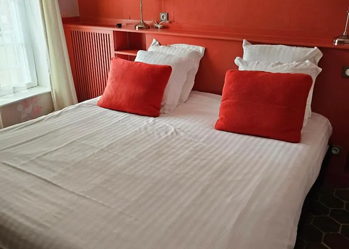 Du Saumon, Sur Avre 2*