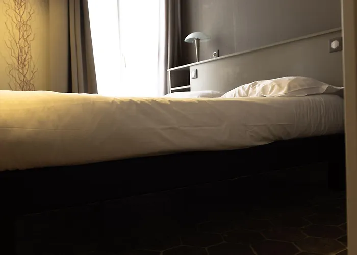 Du Saumon, Sur Avre Hotel Verneuil d'Avre et d'Iton